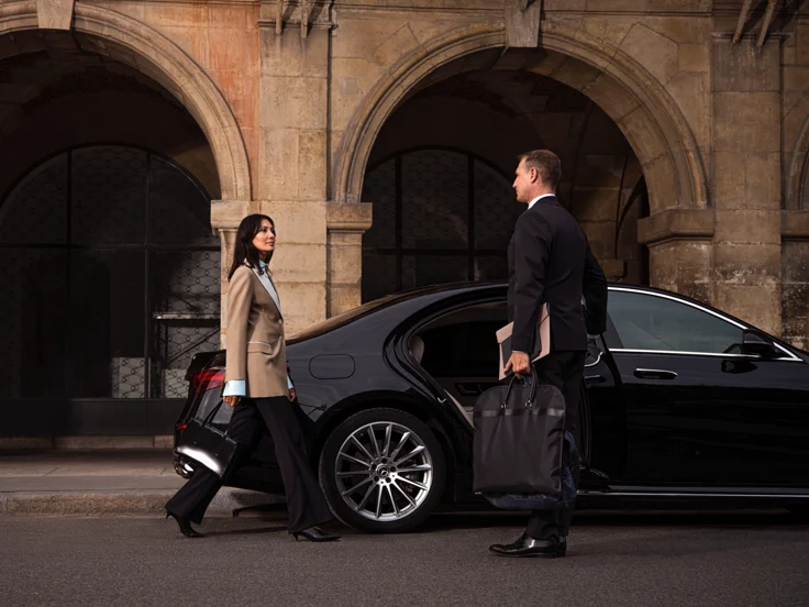 The Importance of Hiring a Professional Chauffeur for Your Family